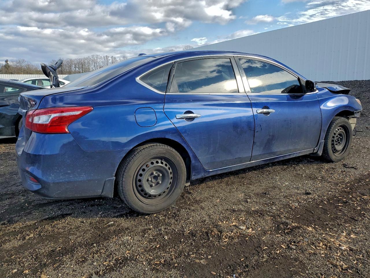 2017 Niss Sentra - Image 3