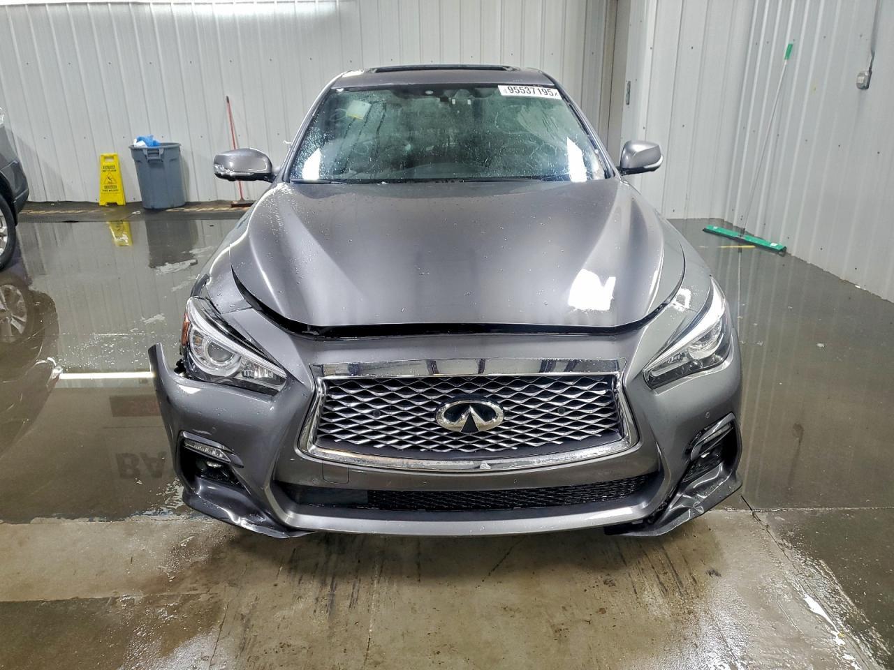 2022 Infiniti Q50 Sensory - Фото 5