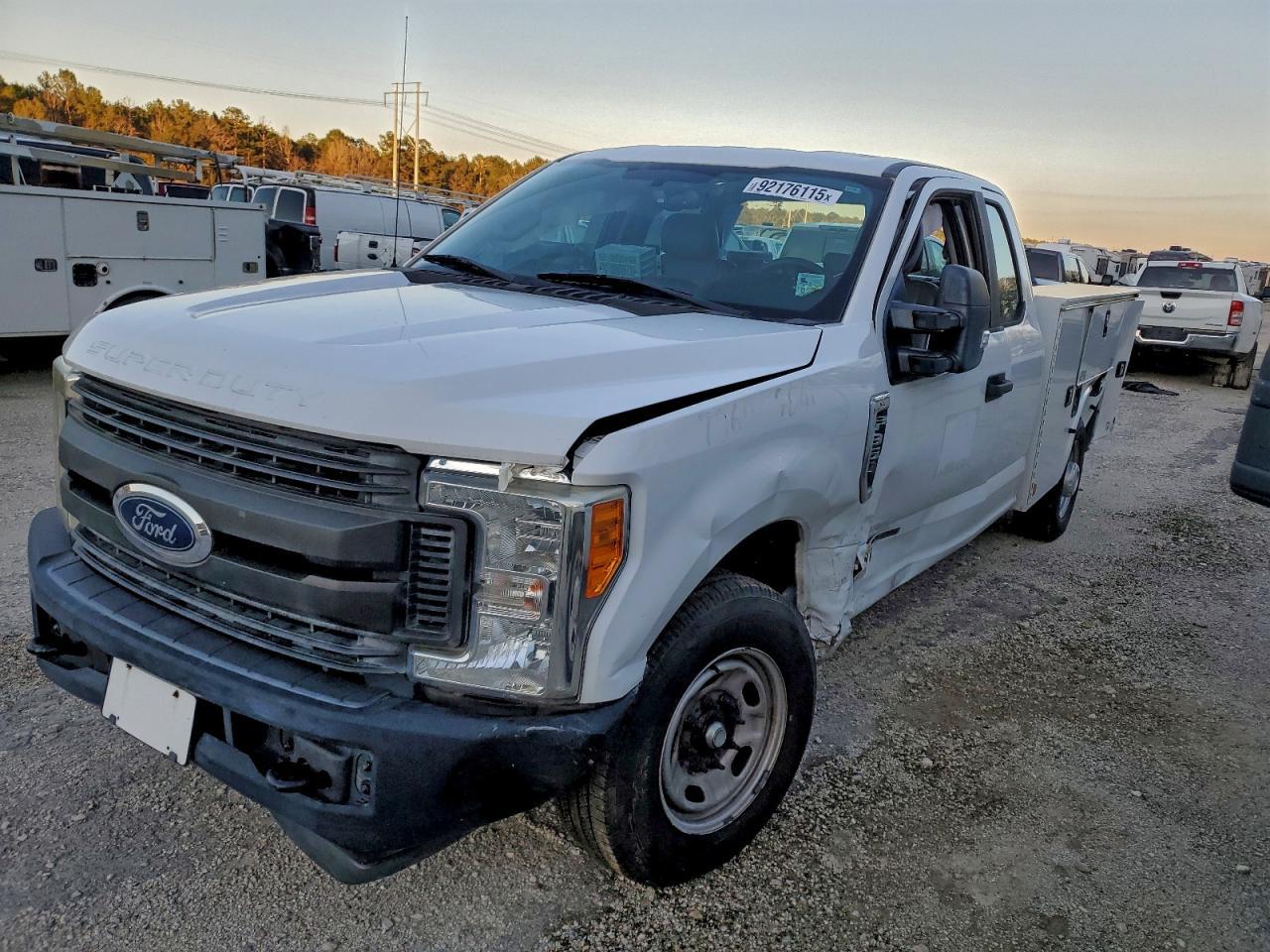 2017 Ford F350 Super Duty