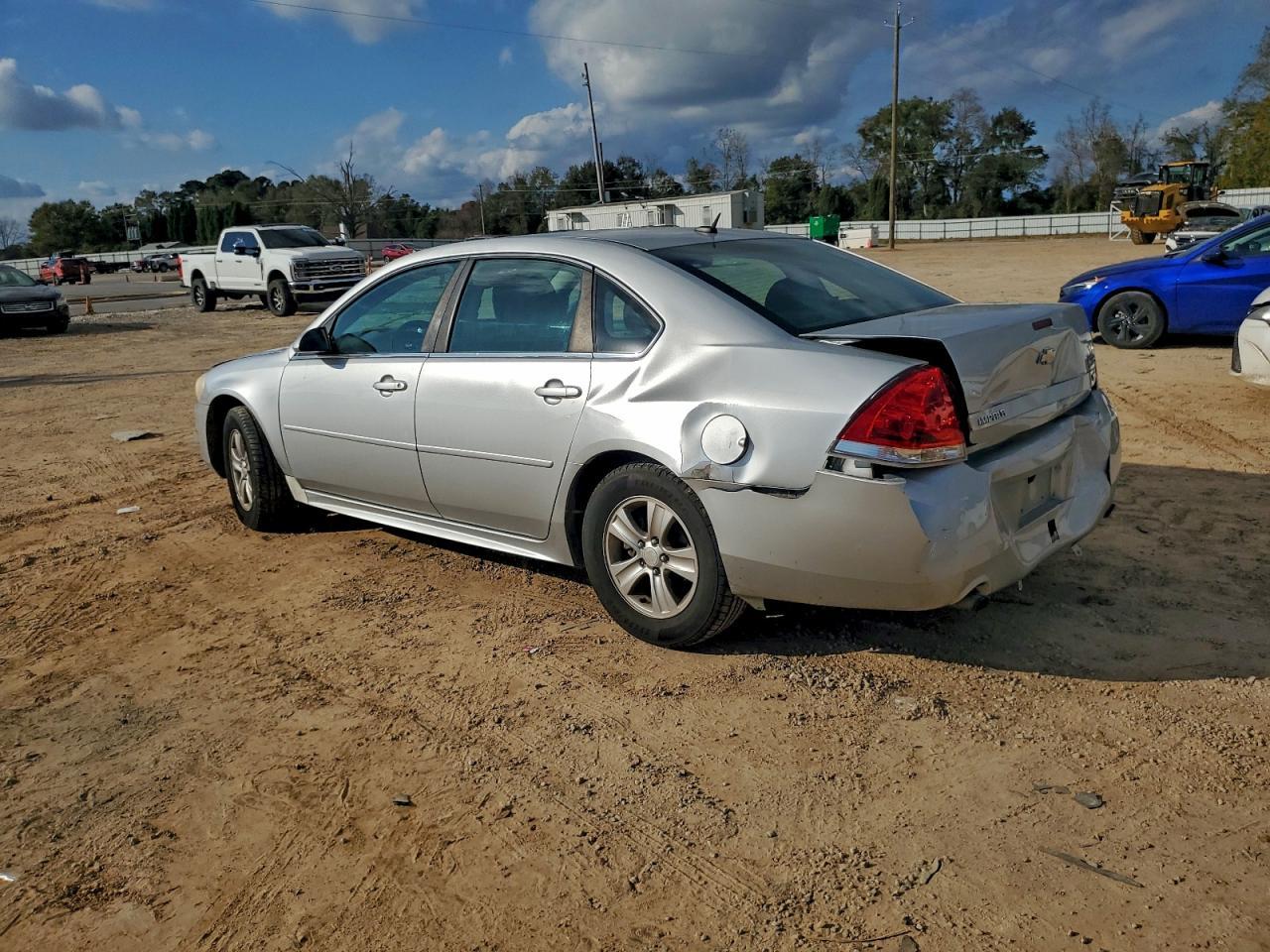 2012 Chevrolet Impala Ls - Фото 2