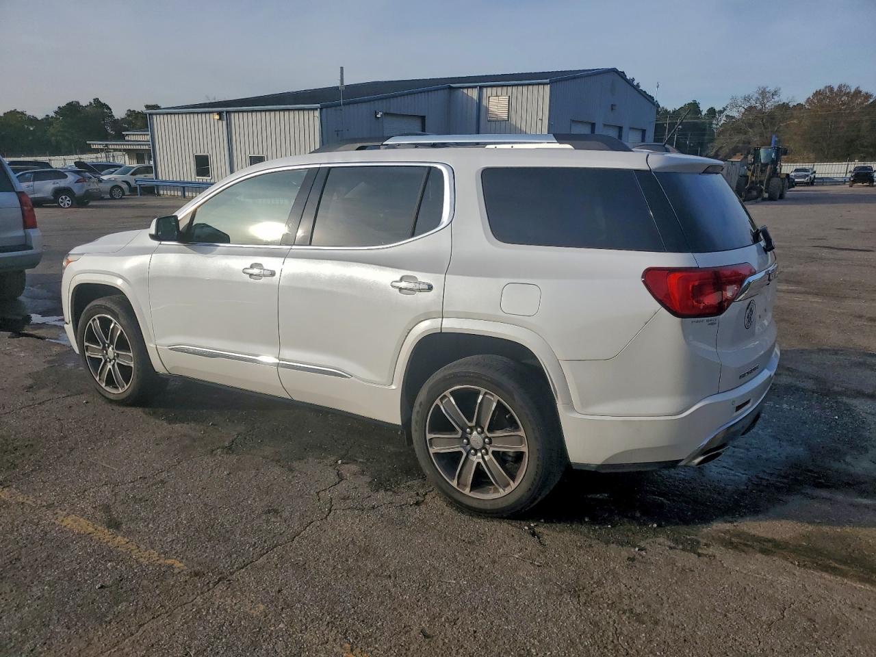 2018 GMC Acadia Denali - Image 2
