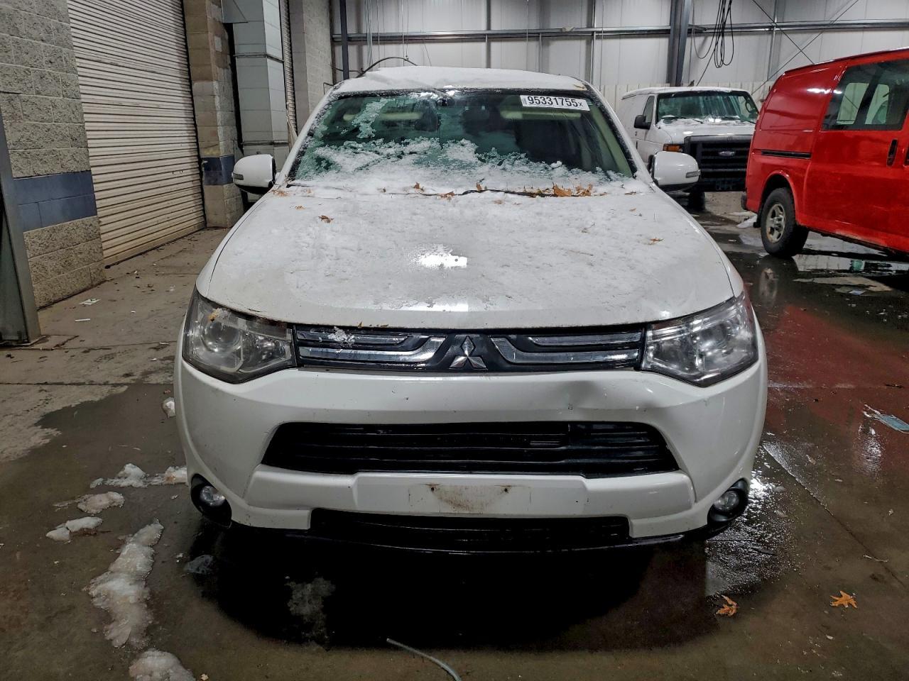 2014 Mitsubishi Outlander Gt - Фото 5
