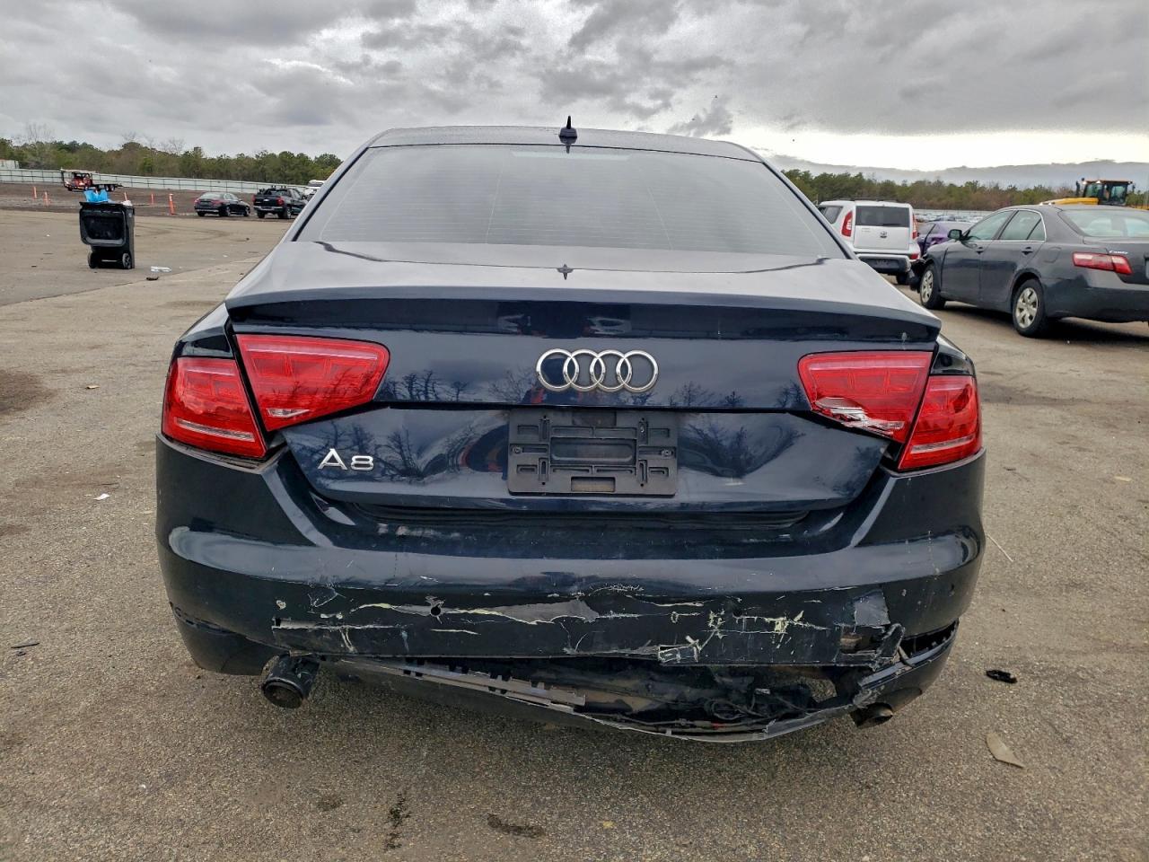 2013 Audi A8 Quattro - Image 6