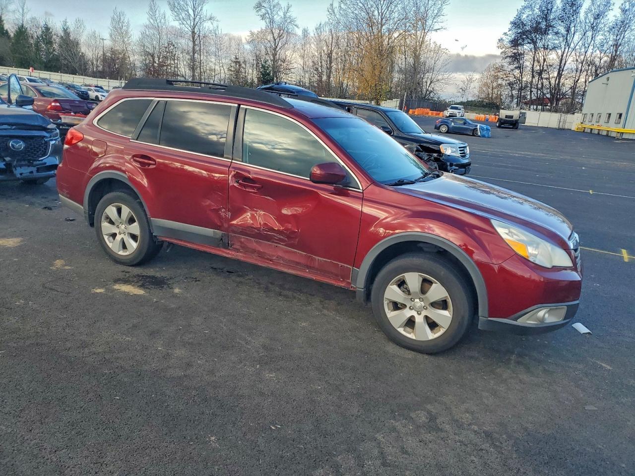 2012 Subaru Outback 2.5I Premium - Image 4