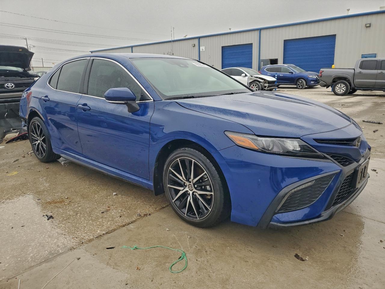 2024 Toyota Camry Se - Фото 4