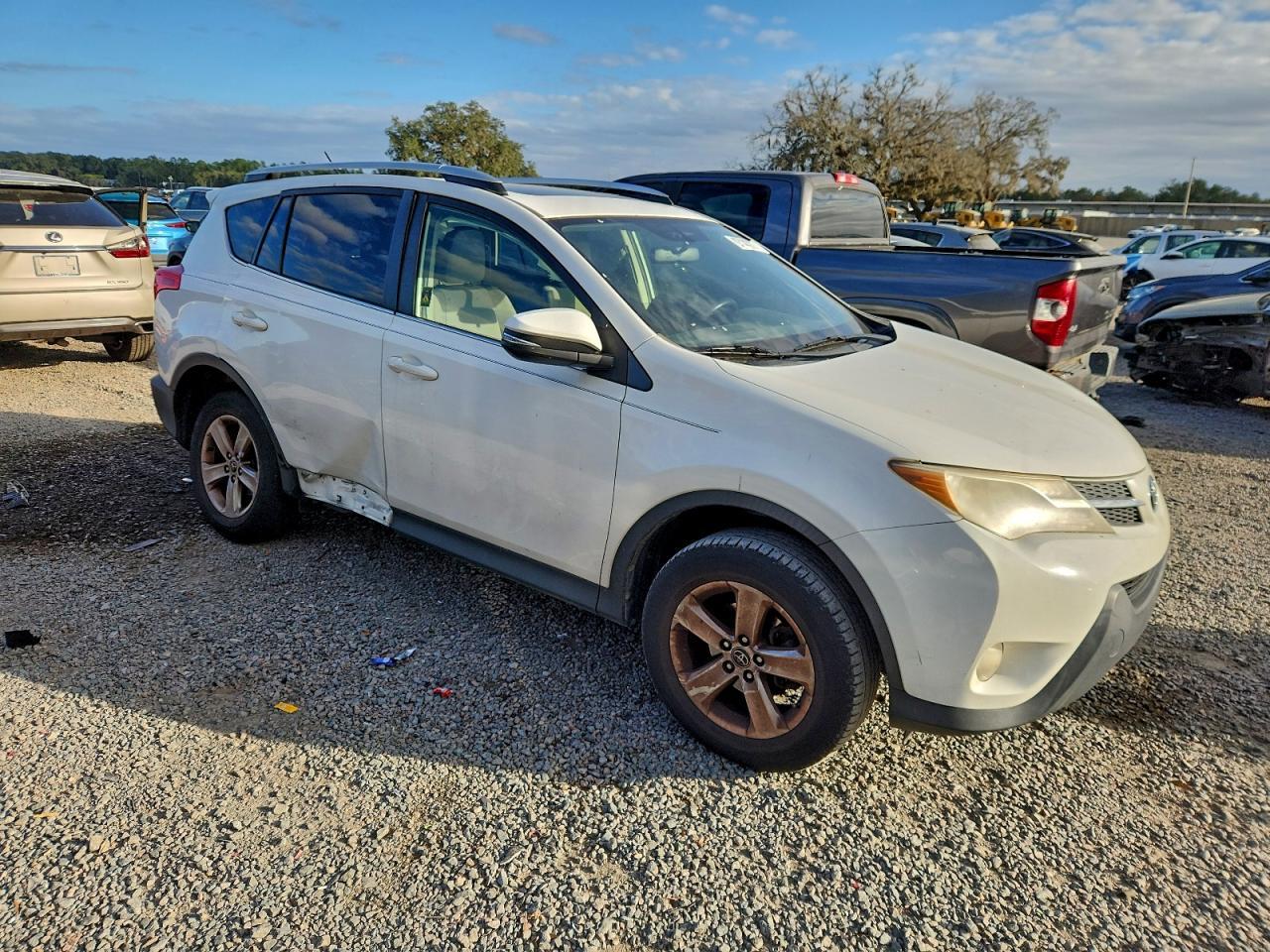 2015 Toyota Rav4 Xle - Фото 4