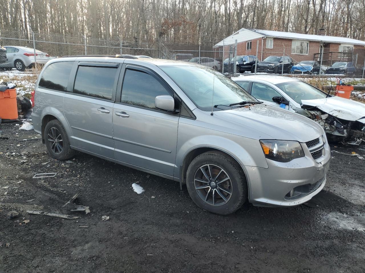 2017 Dodge Grand Caravan Gt - Фото 4