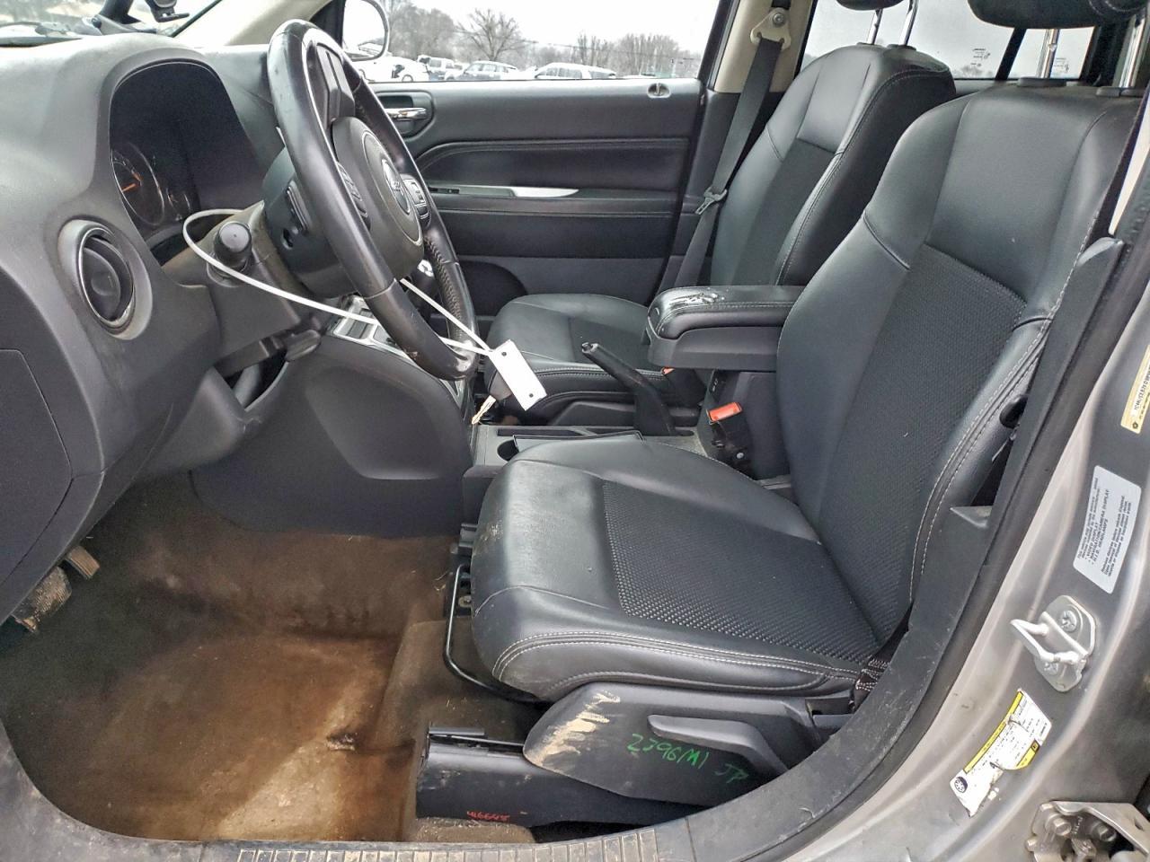 2014 Jeep Compass Latitude - Фото 7