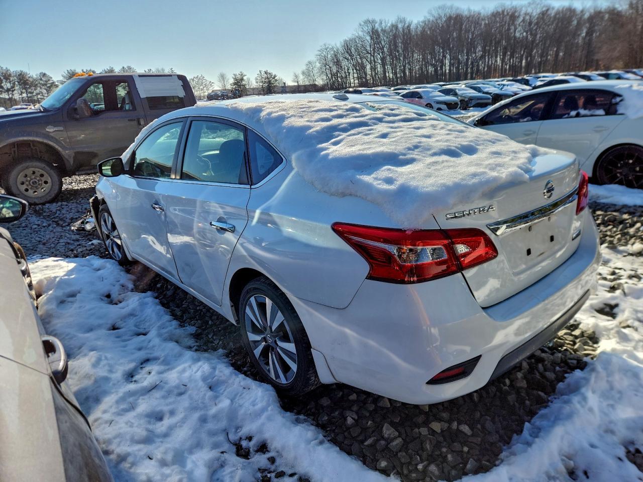 2019 Nissan Sentra S - Фото 2