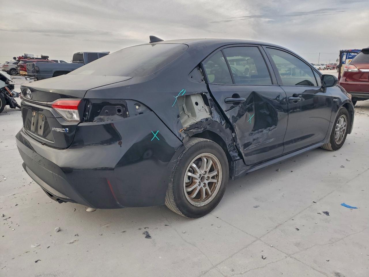 2021 Toyota Corolla Hybrid Le - Фото 3