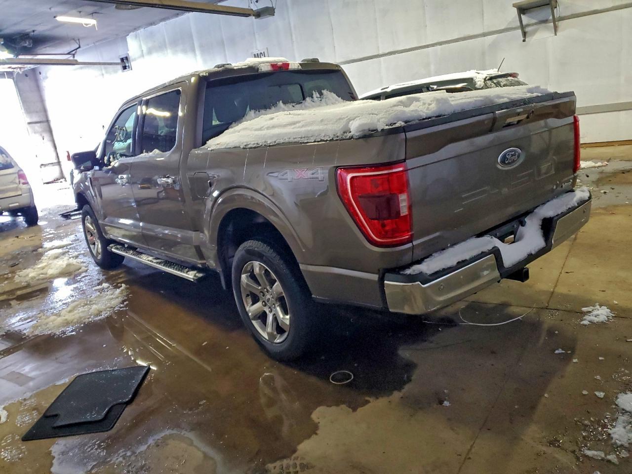 2022 Ford F150 Supercrew - Фото 2