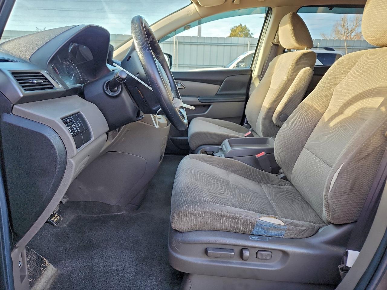 2011 Honda Odyssey Ex - Фото 7
