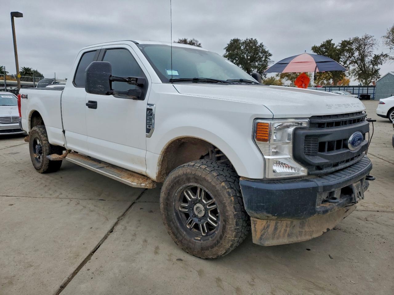 2021 Ford F250 Super Duty - Image 4