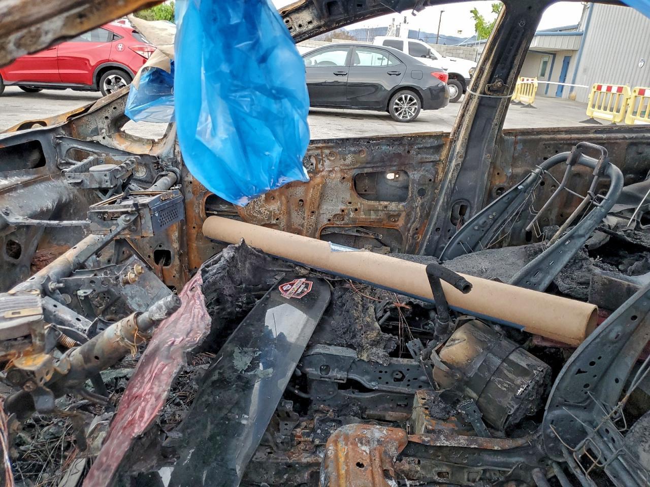 2004 Toyota Prius - Фото 7