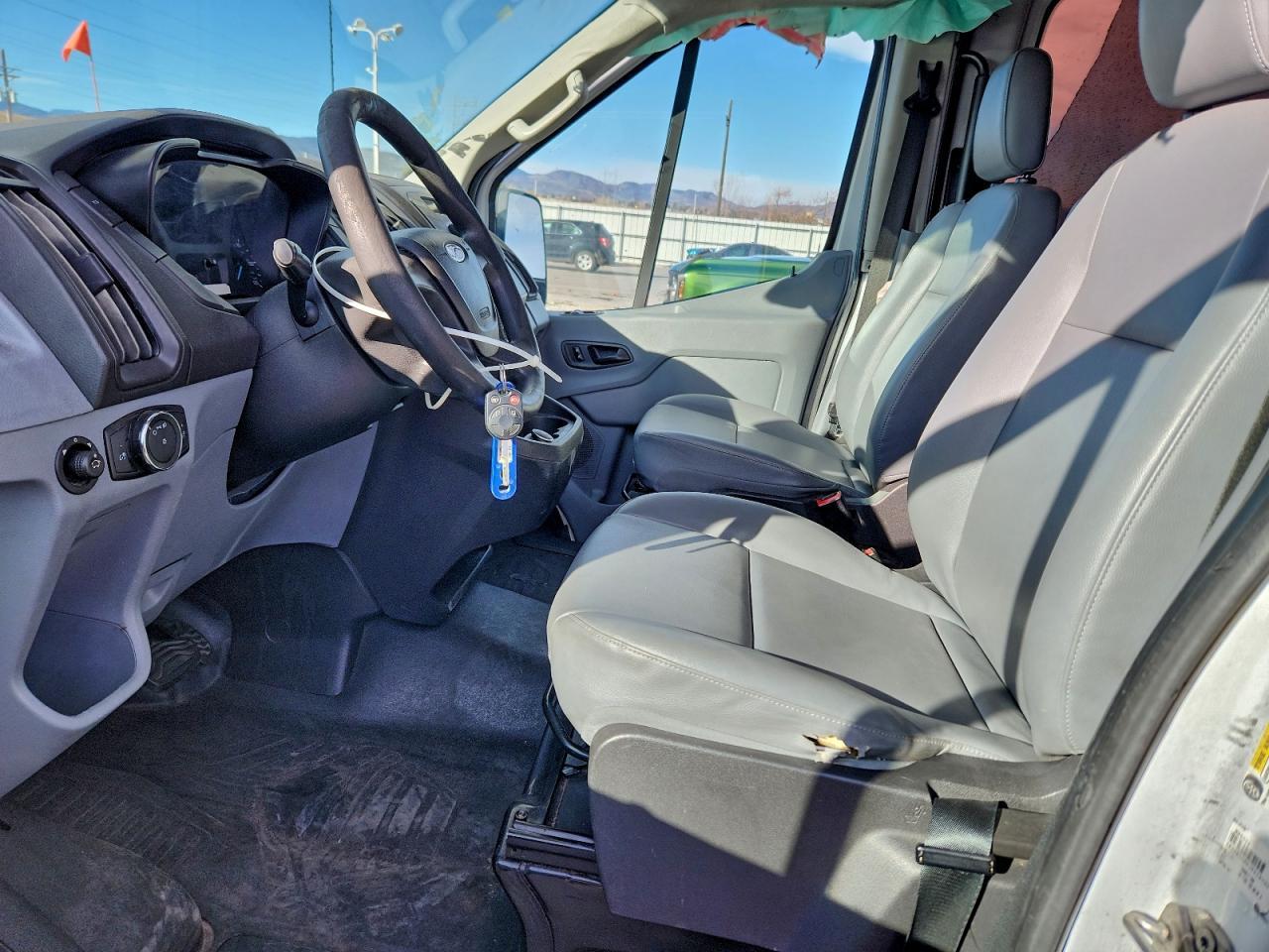 2018 Ford Transit Van T-150 Me - Фото 7