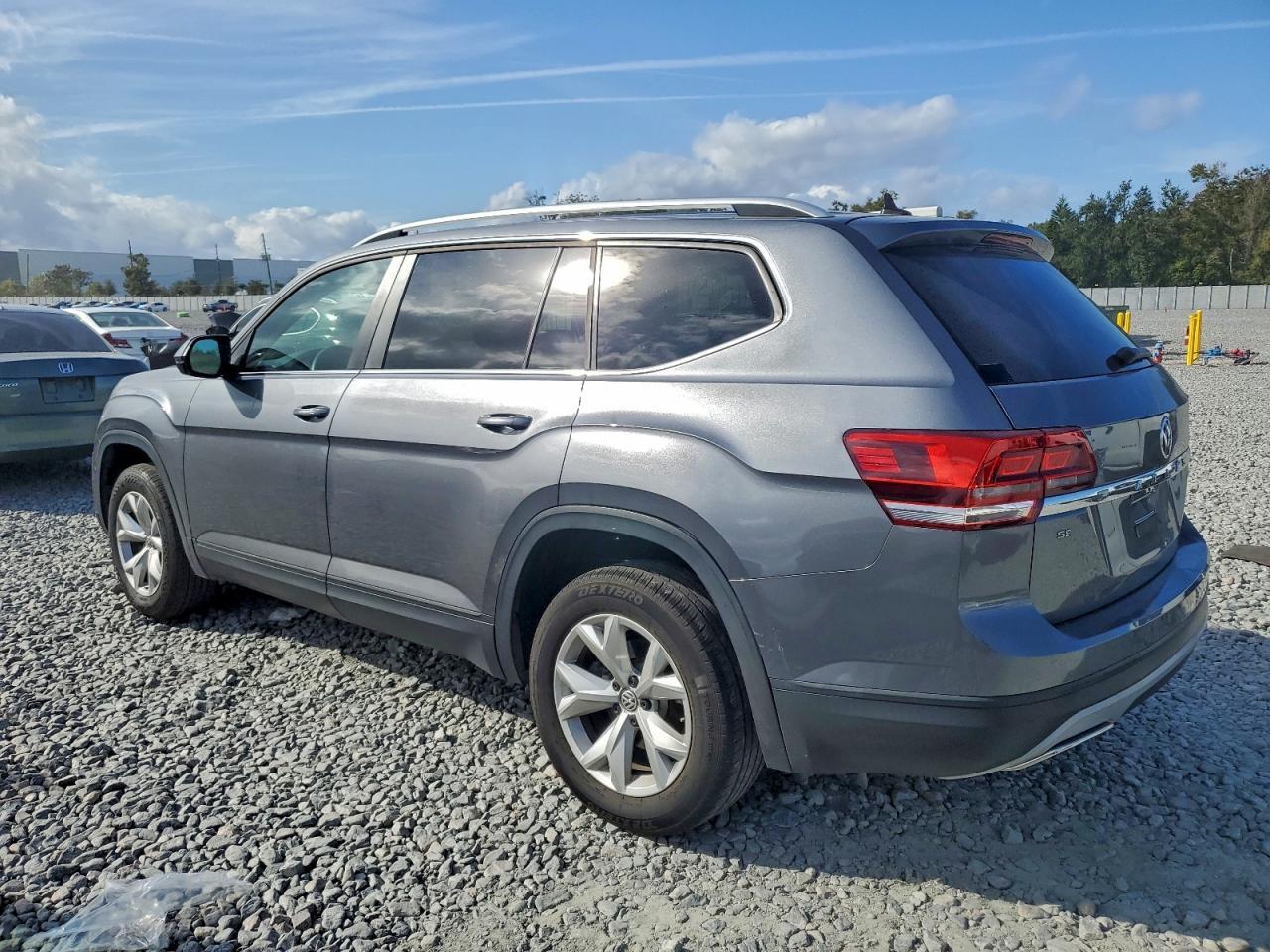2018 Volkswagen Atlas Se - Фото 2