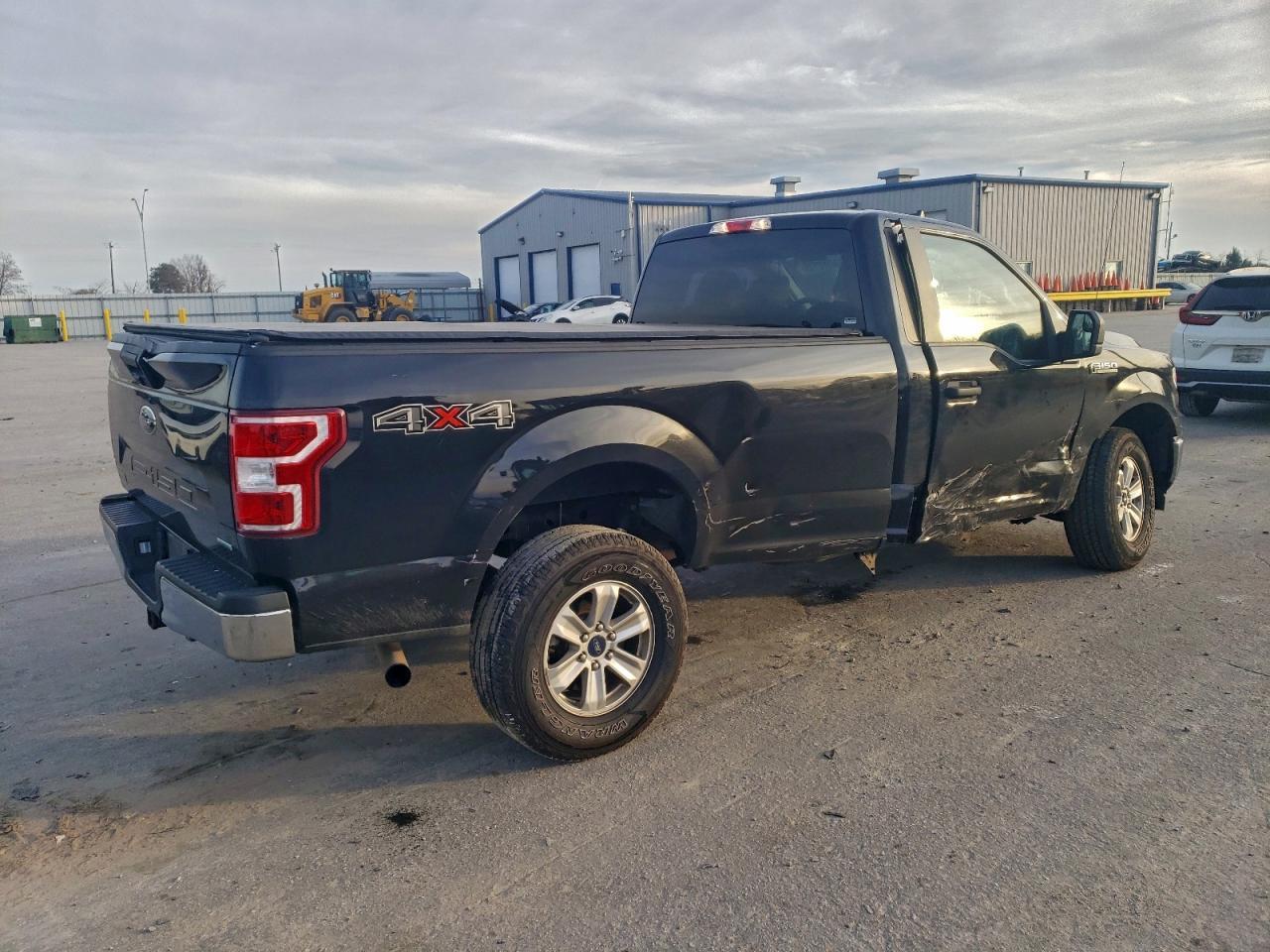 2020 Ford F150 - Фото 3