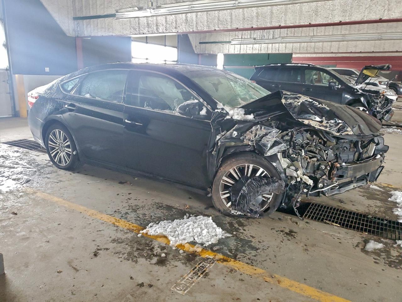 2015 Toyota Avalon Xle - Фото 4