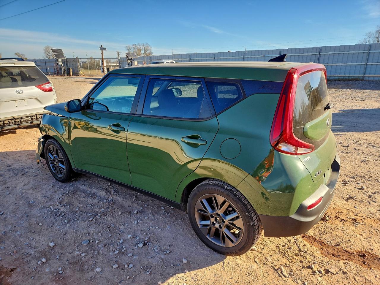 2021 Kia Soul Ex - Image 2