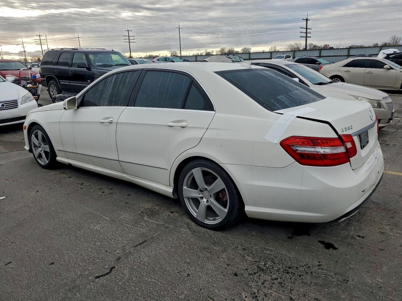 2011 Mercedes-Benz E 350 - Фото 2