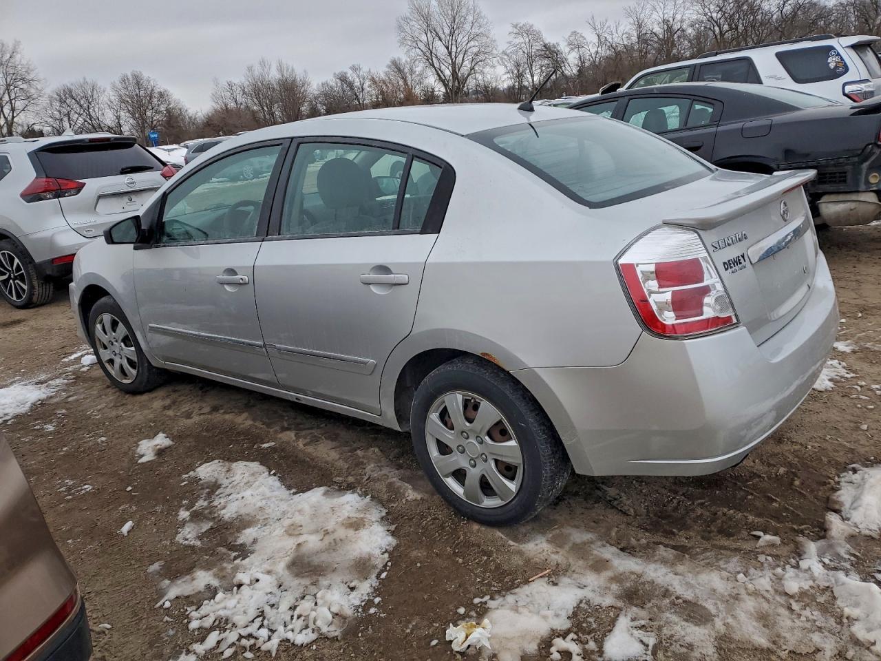 2011 Nissan Sentra 2.0 - Image 2