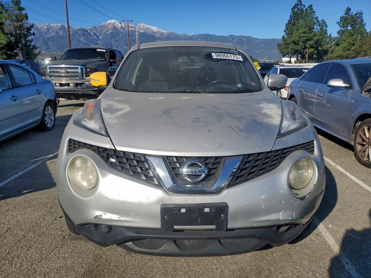 2015 Nissan Juke S - Image 5