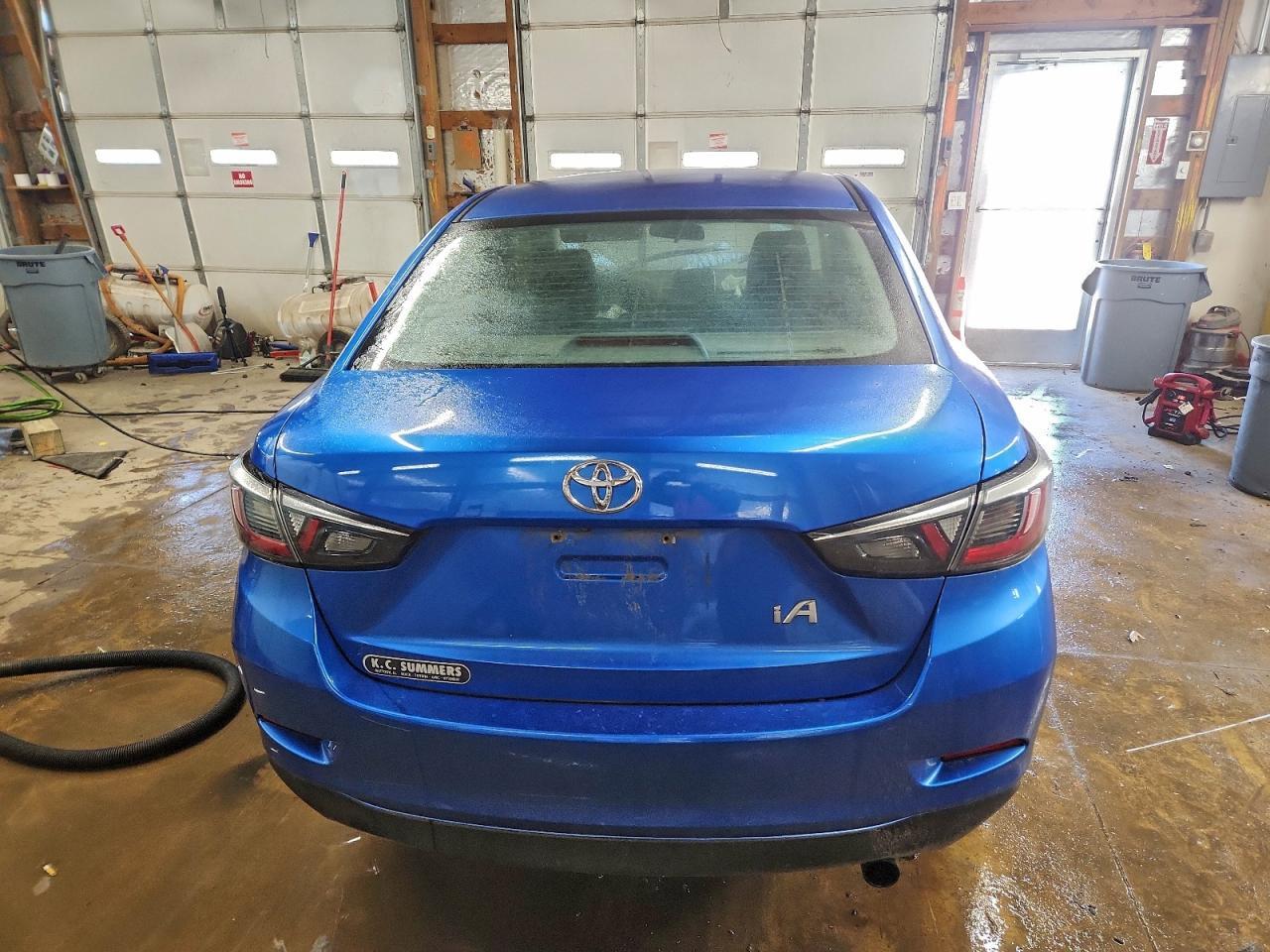 2017 Toyota Yaris Ia Base - Image 6