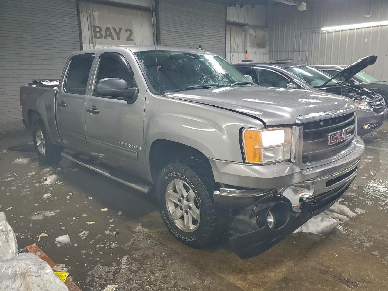 2008 GMC Sierra K1500 - Image 4