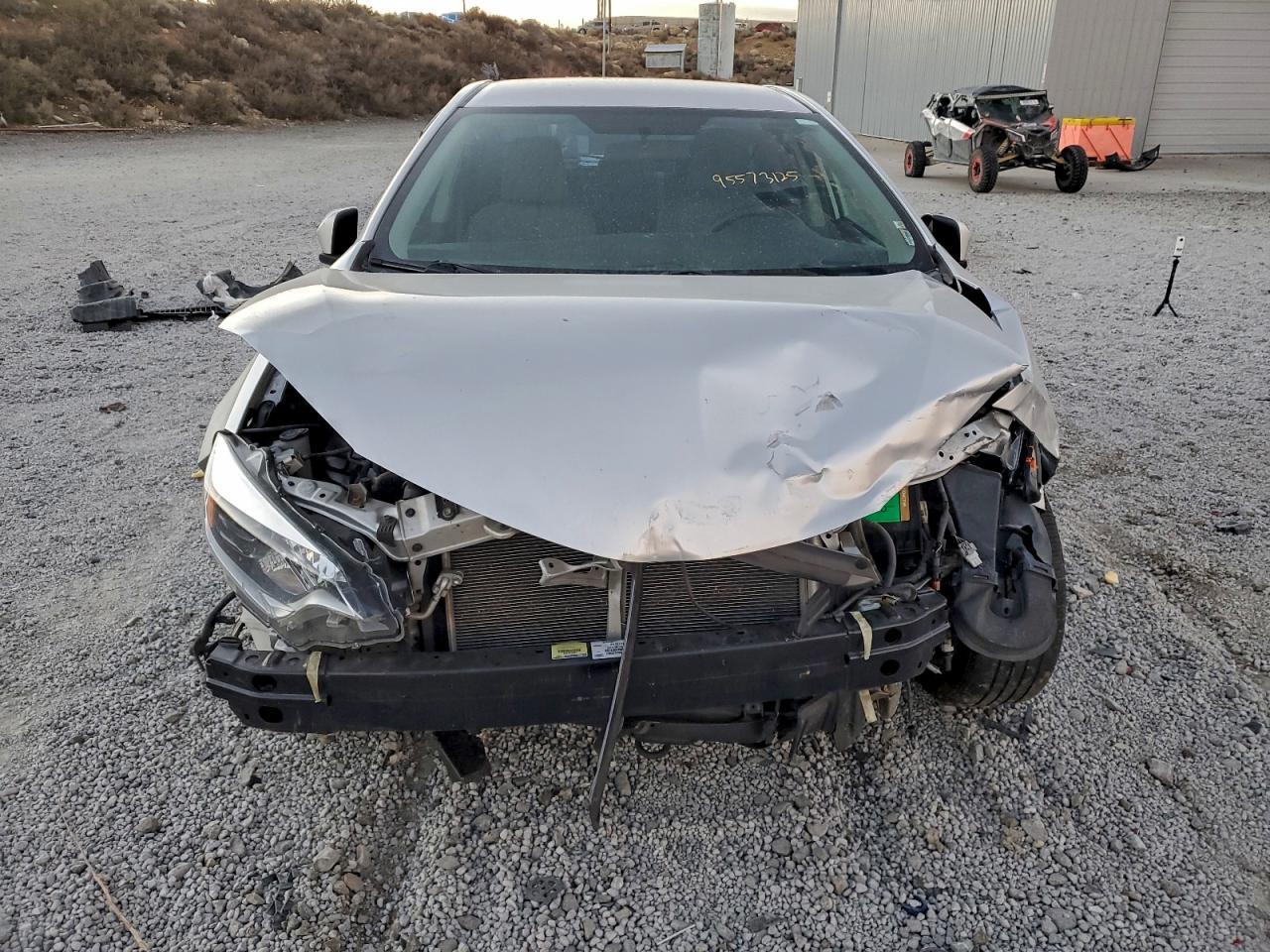 2015 Toyota Corolla L - Фото 5