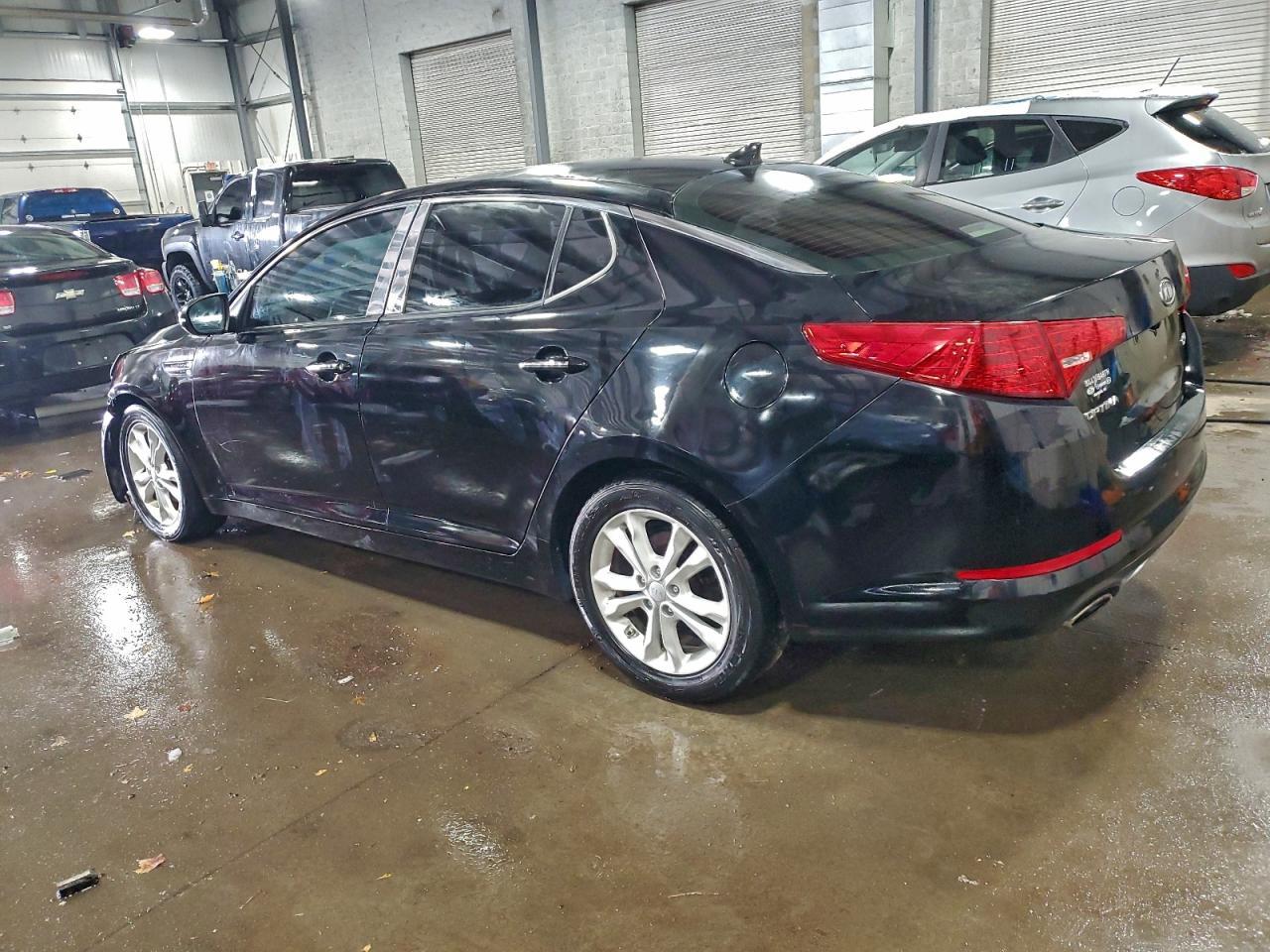 2012 Kia Optima Ex - Image 2