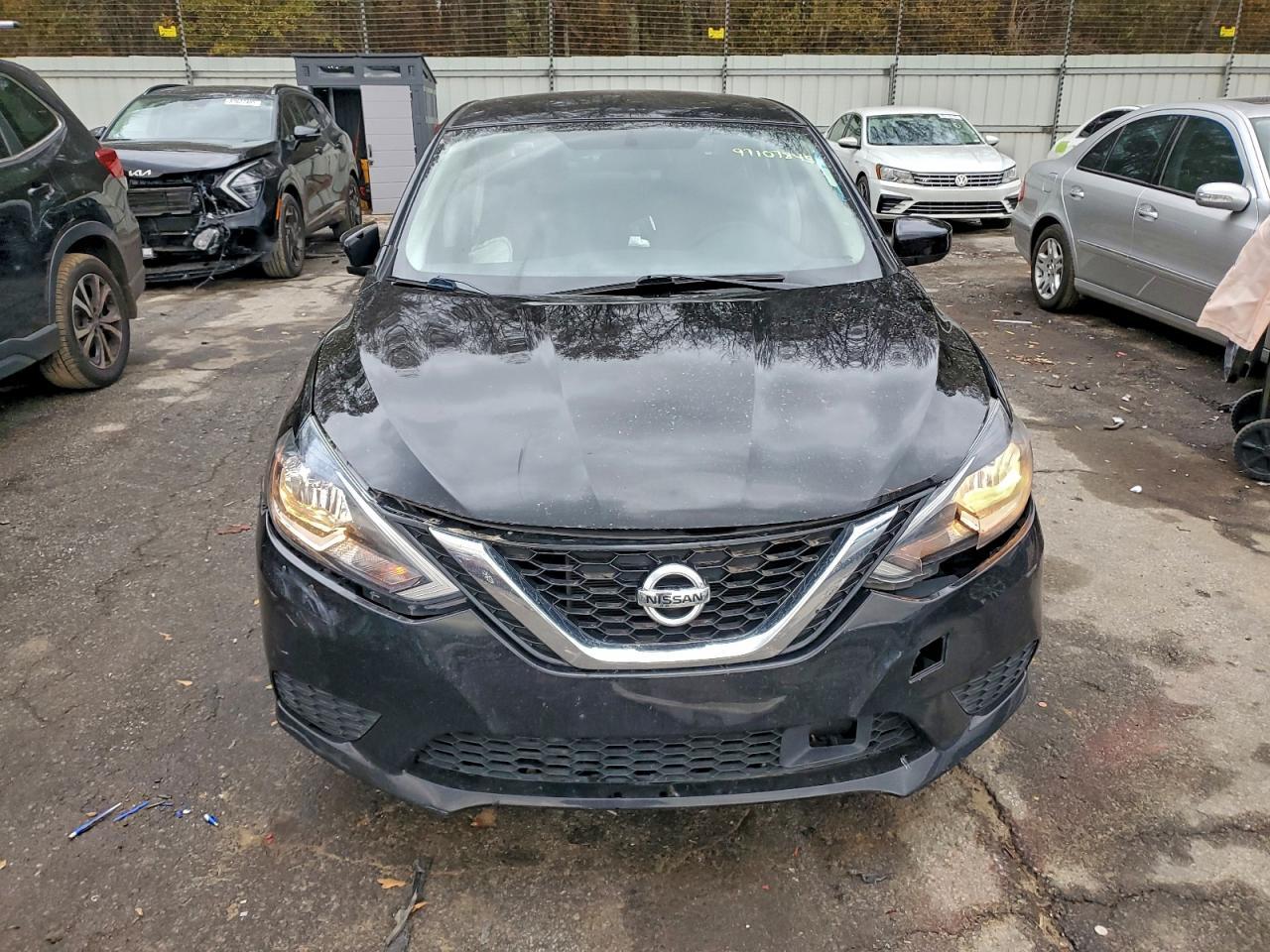 2018 Nissan Sentra S - Image 5