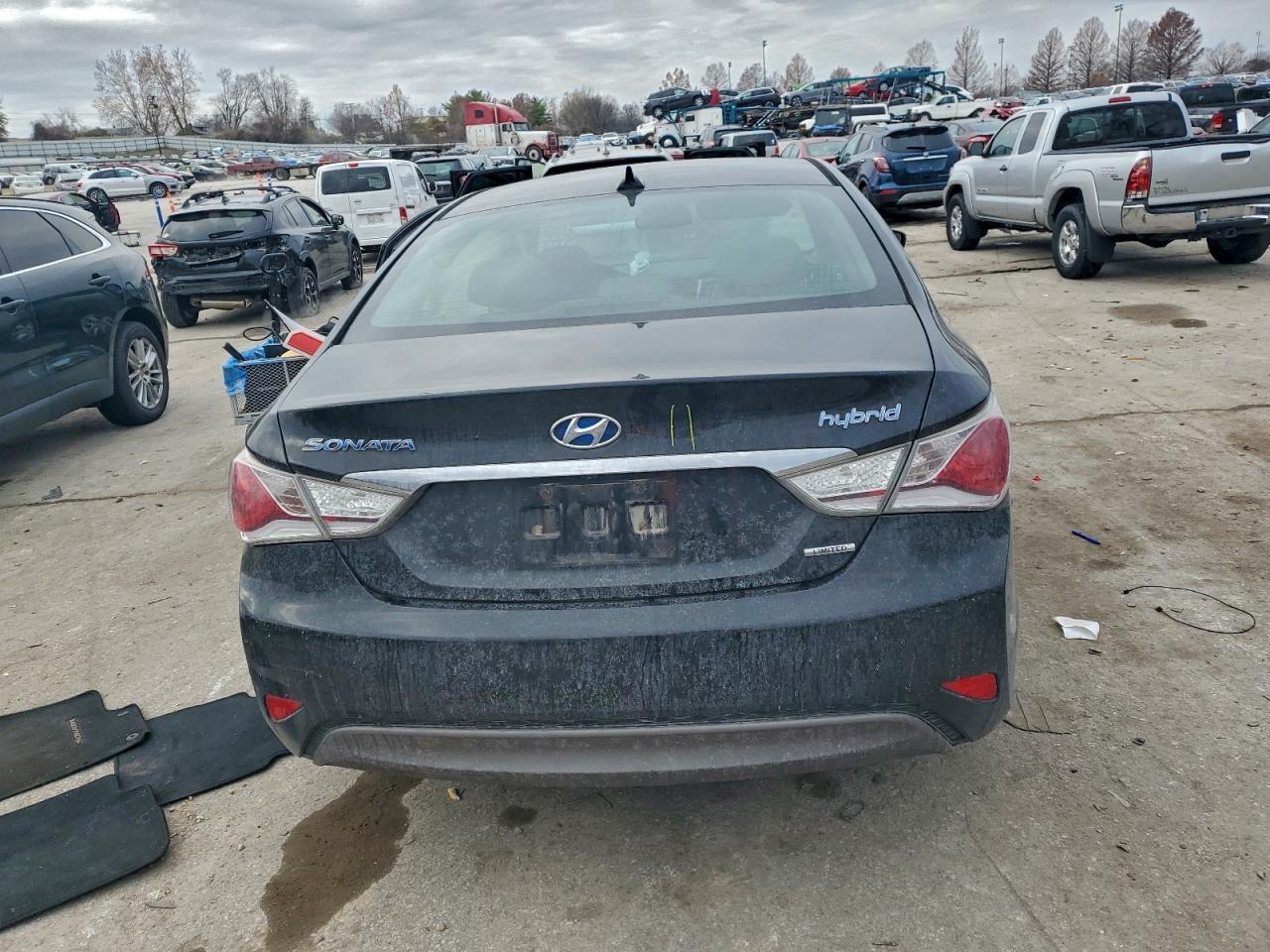 2013 Hyundai Sonata Hybrid - Image 6