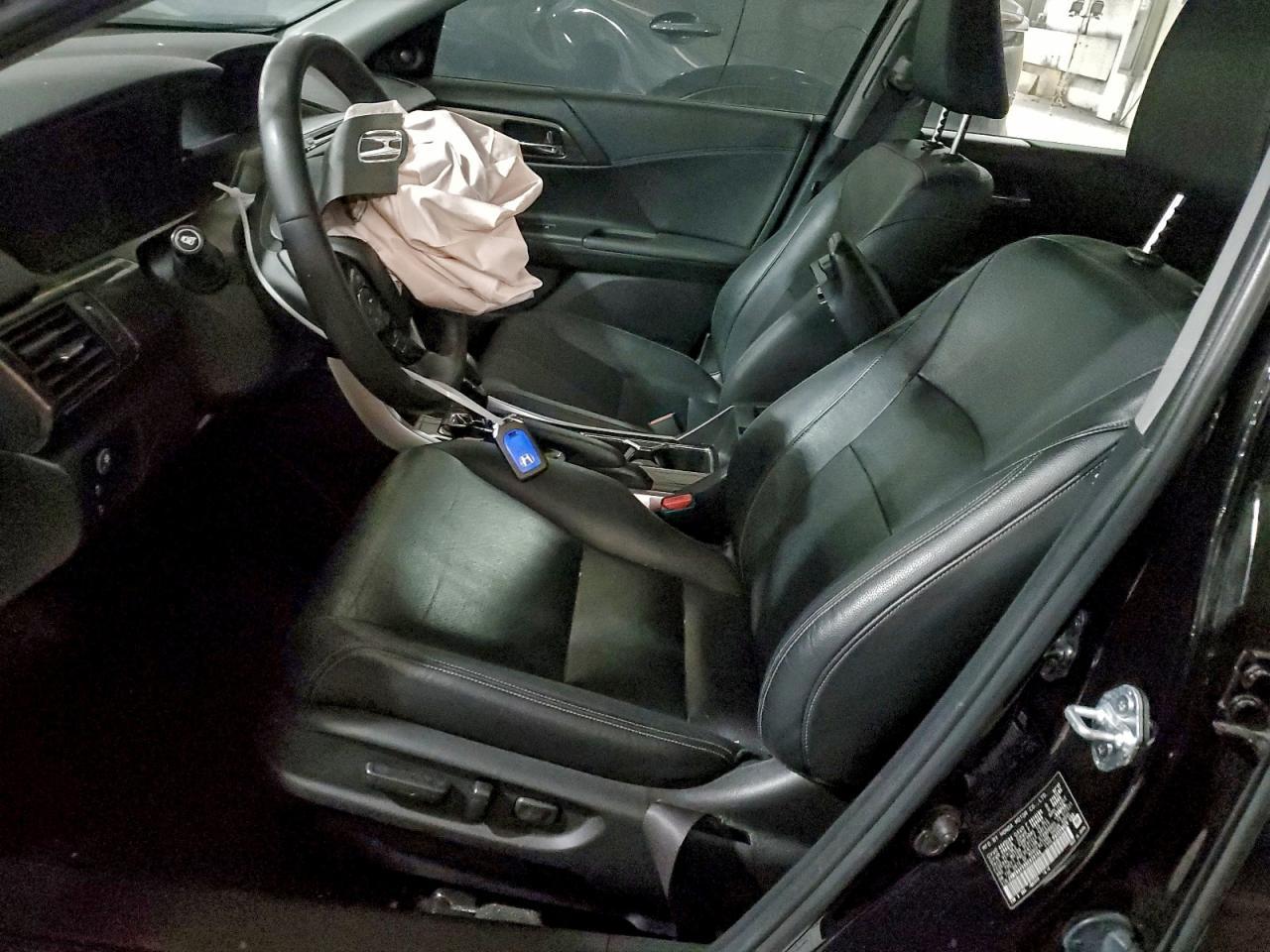 2017 Honda Accord Hybrid Exl - Image 7