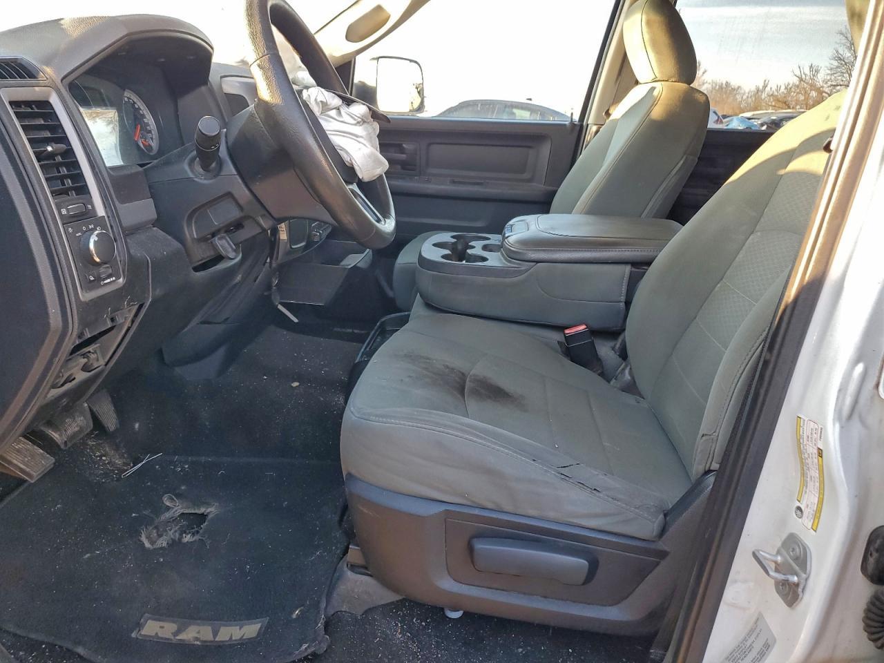 2015 Ram 2500 St - Фото 7