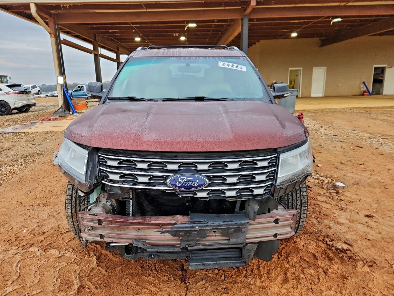 2016 Ford Explorer Xlt - Фото 5