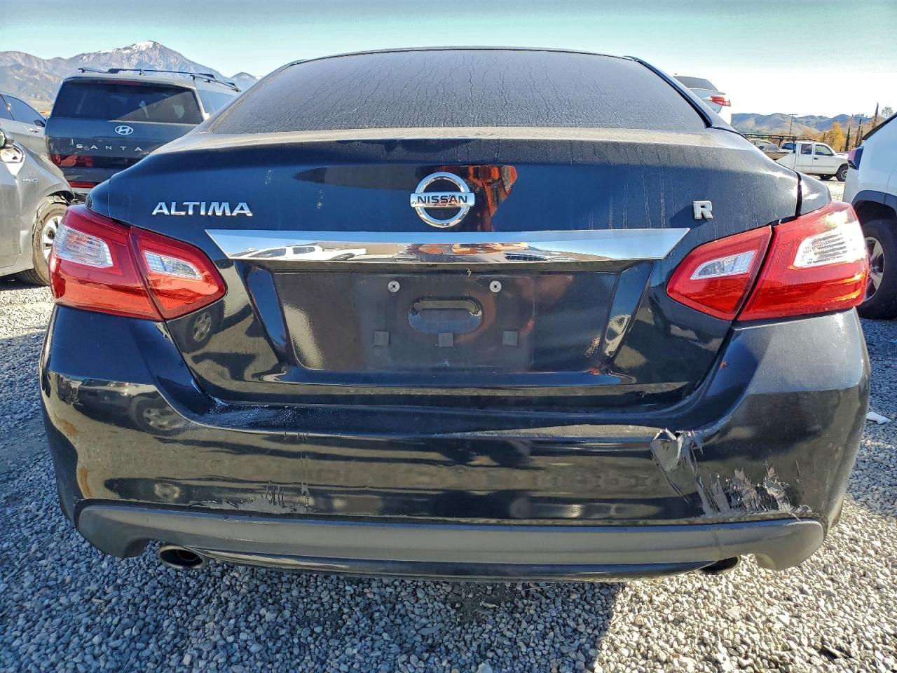 2016 Nissan Altima - Фото 6