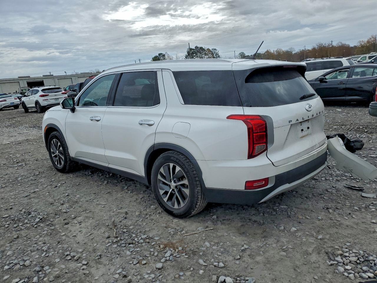 2020 Hyundai Palisade Sel - Image 2