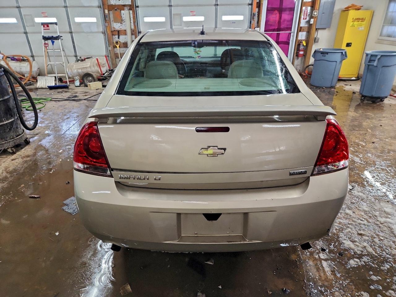 2012 Chevrolet Impala Lt - Image 6