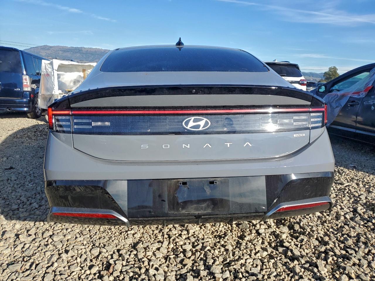 2025 Hyundai Sonata Sel - Image 6