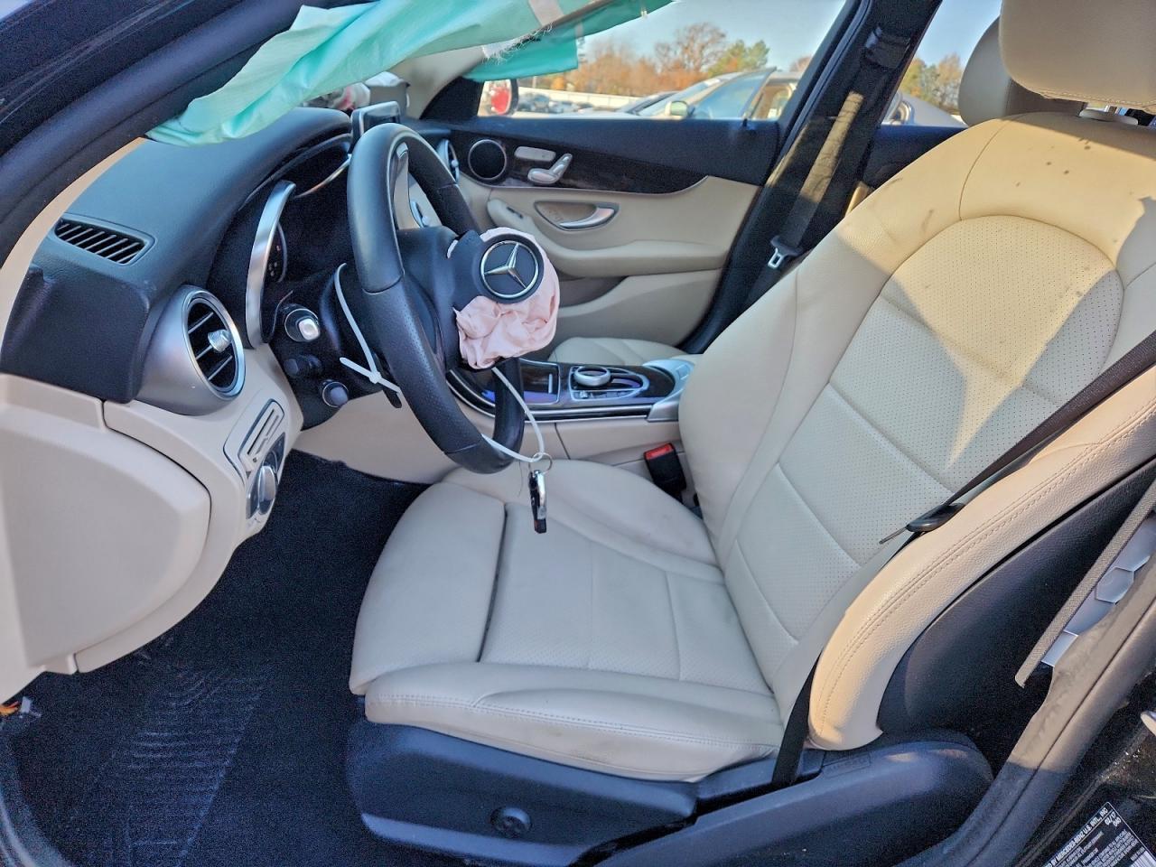 2017 Mercedes-Benz C 300 - Фото 7