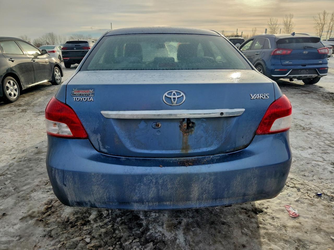 2010 Toyota Yaris - Image 6