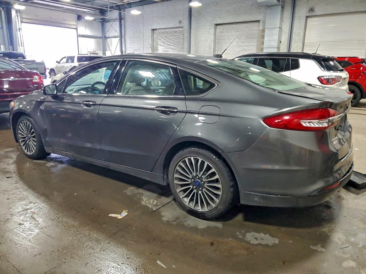 2017 Ford Fusion Se - Image 2