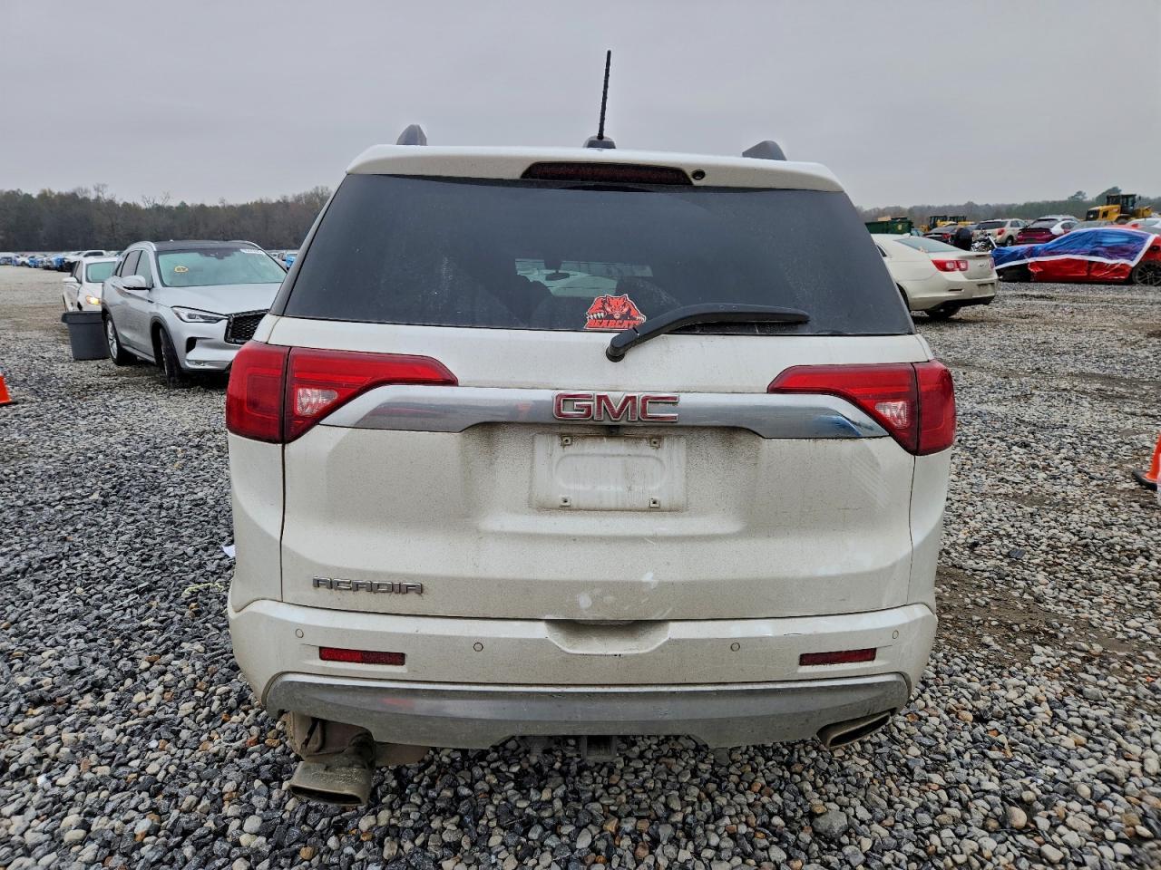 2017 GMC Acadia Denali - Image 6