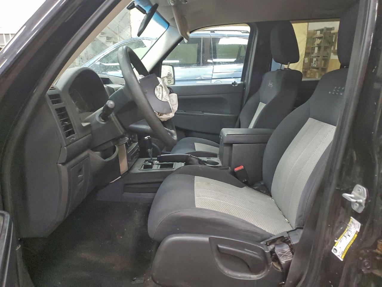 2009 Jeep Liberty Sport - Фото 7