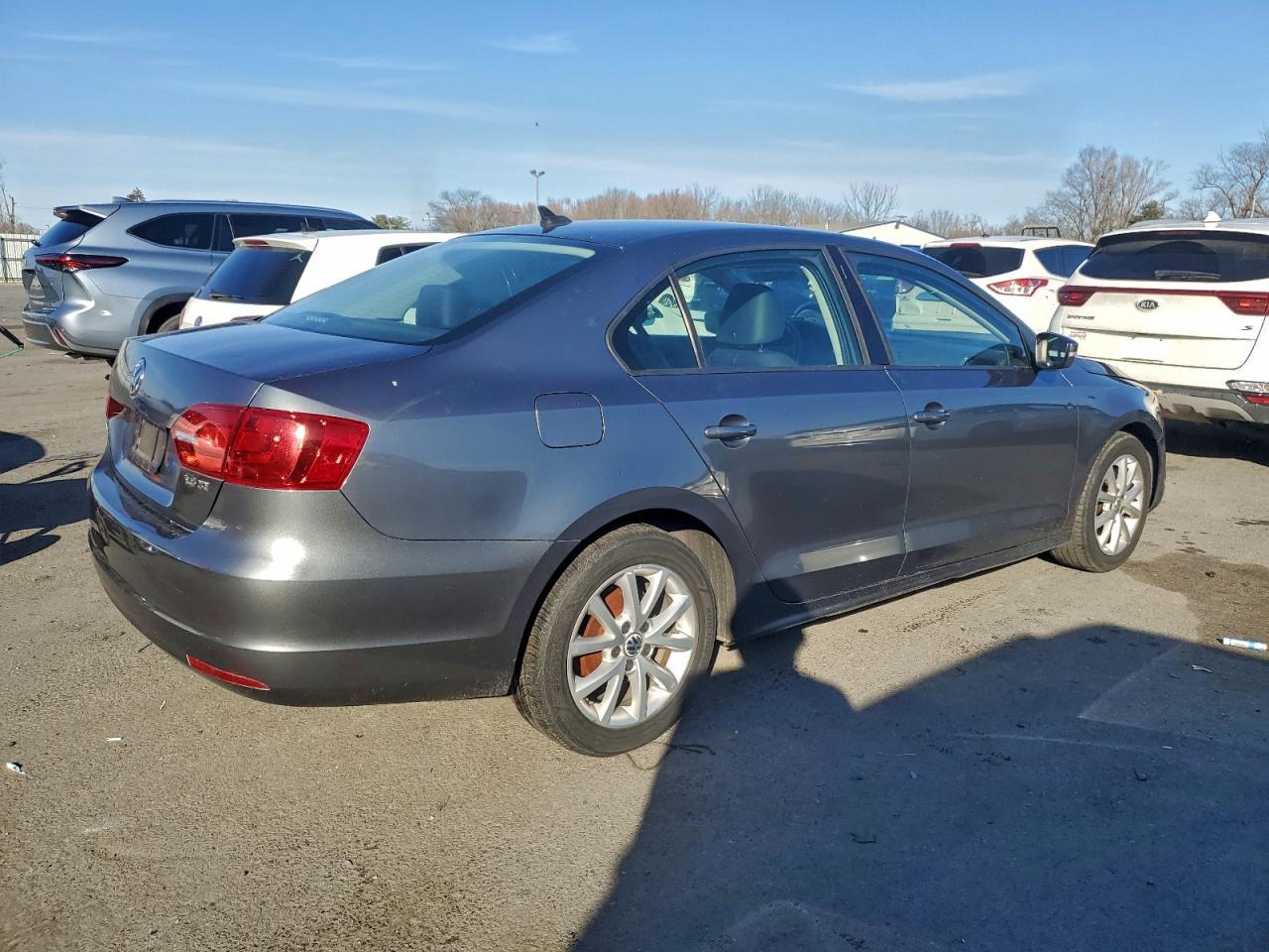 2011 Volkswagen Jetta Se - Фото 3