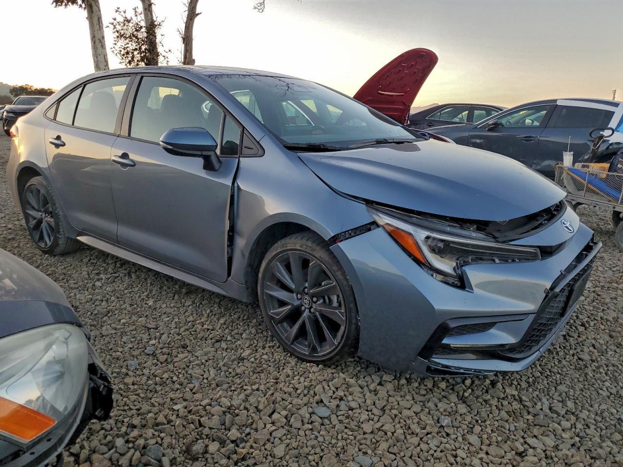 2024 Toyota Corolla Se - Фото 4