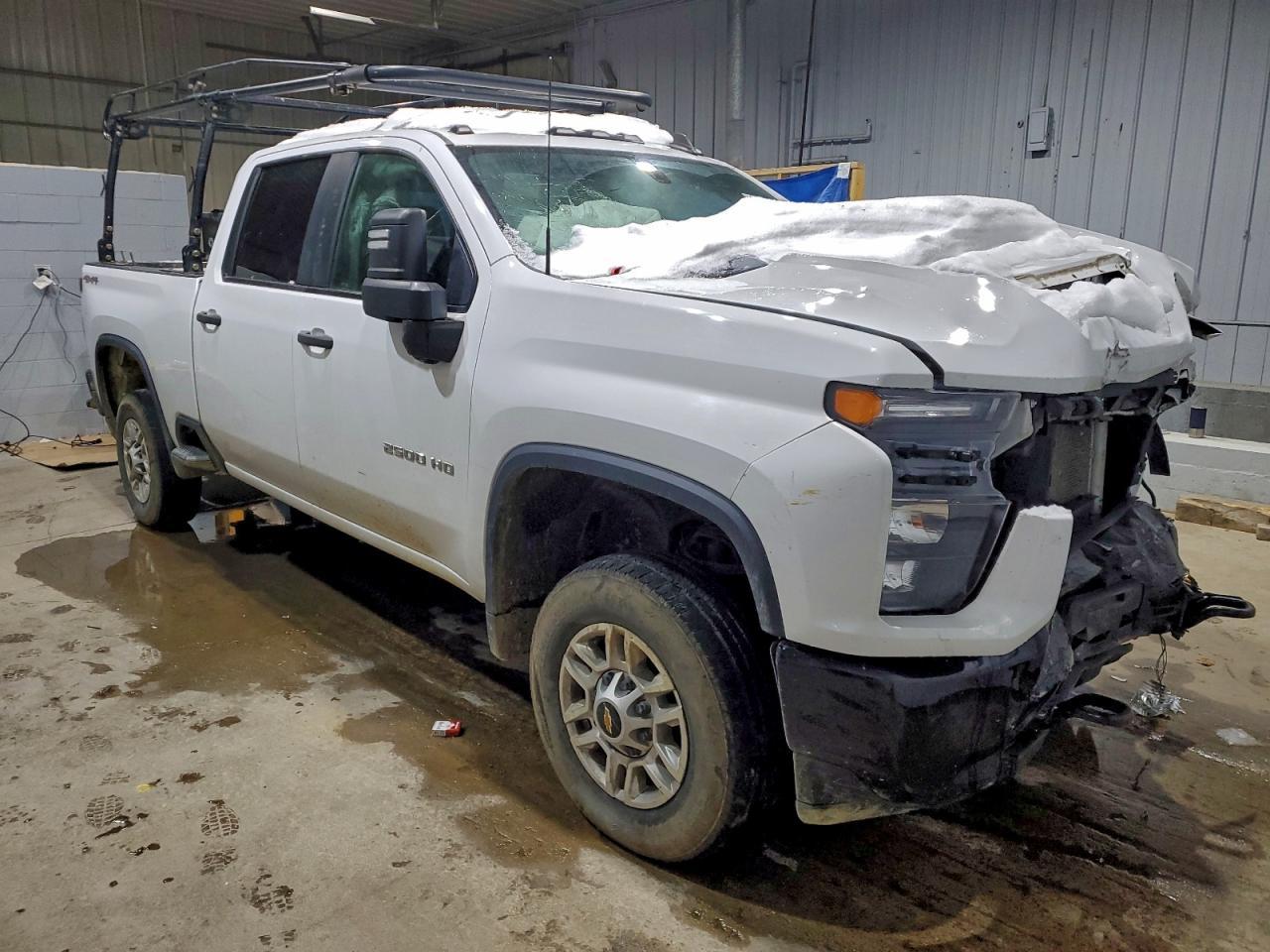 2021 Chevrolet Silverado K2500 Custom - Фото 4