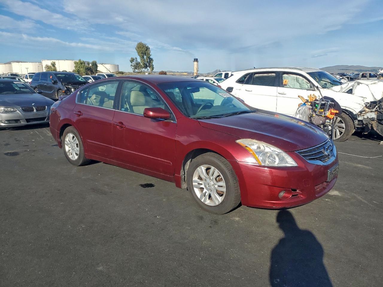 2011 Nissan Altima Base - Фото 4