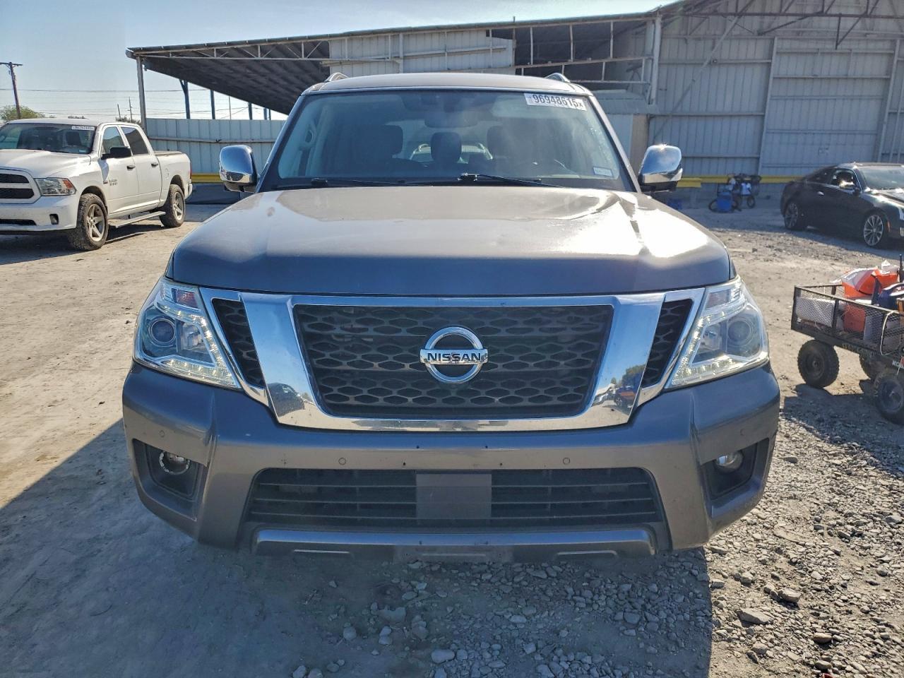 2019 Nissan Armada Sv - Image 5