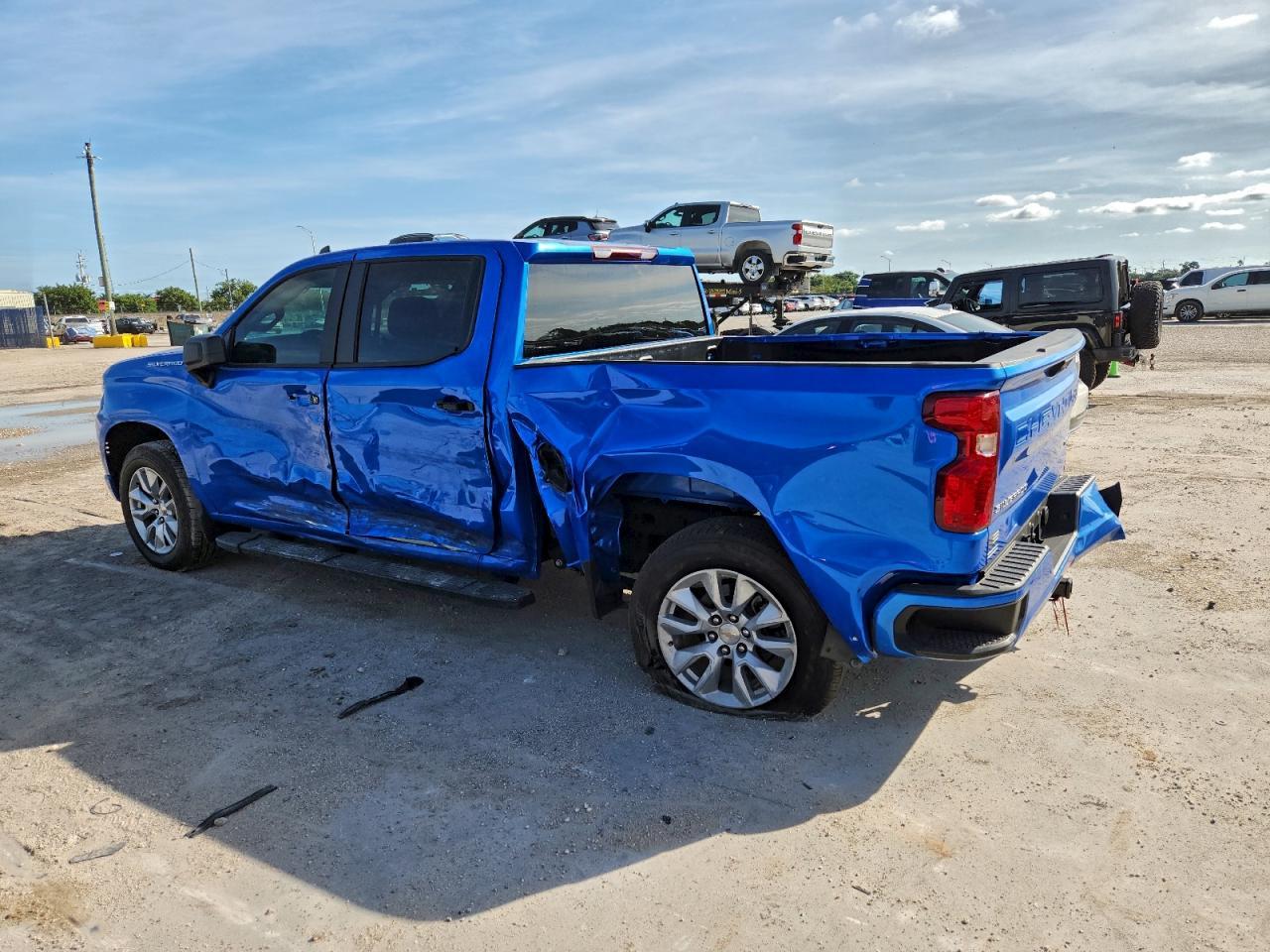 2025 Chevrolet Silverado C1500 Custom - Image 2